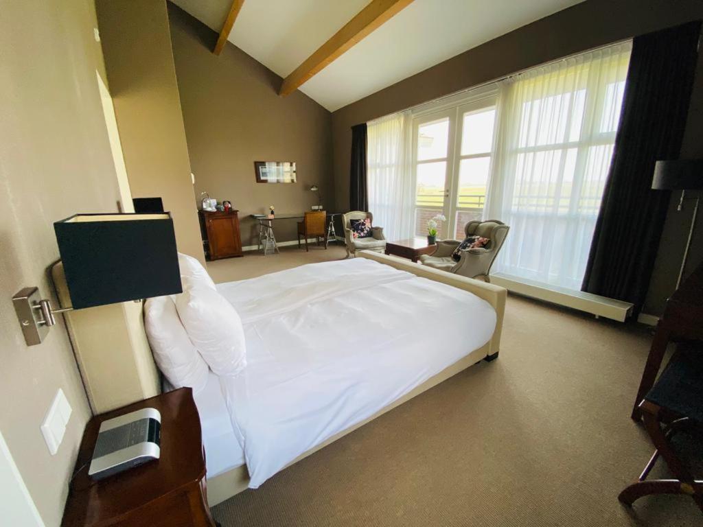 Landhotel De Ijsvogel Sint Nicolaasga Kültér fotó