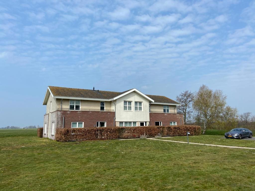 Landhotel De Ijsvogel Sint Nicolaasga Kültér fotó
